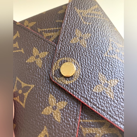 Louis Vuitton Kirigami Monogram Medium Pouch Wallet - Picture 3 of 11